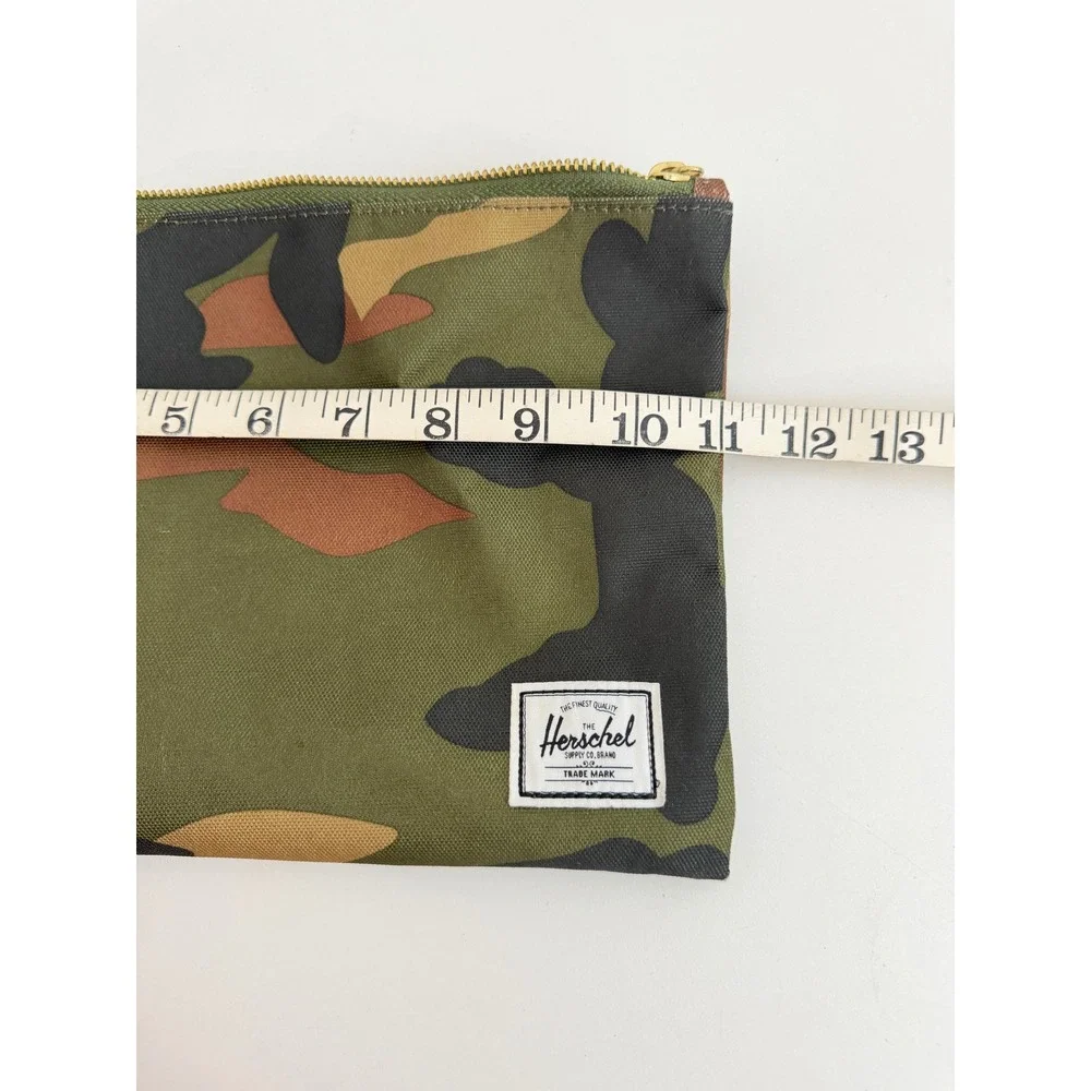 Herschel Supply Co Network Large Pouch Camo Canvas Zippered Clutch Bag Woodland